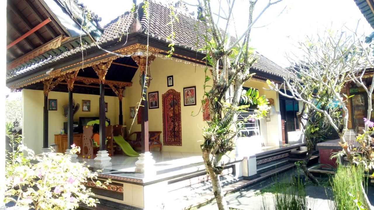 Ubud Tri Upasedana House 2 뜨갈랄랑 외부 사진