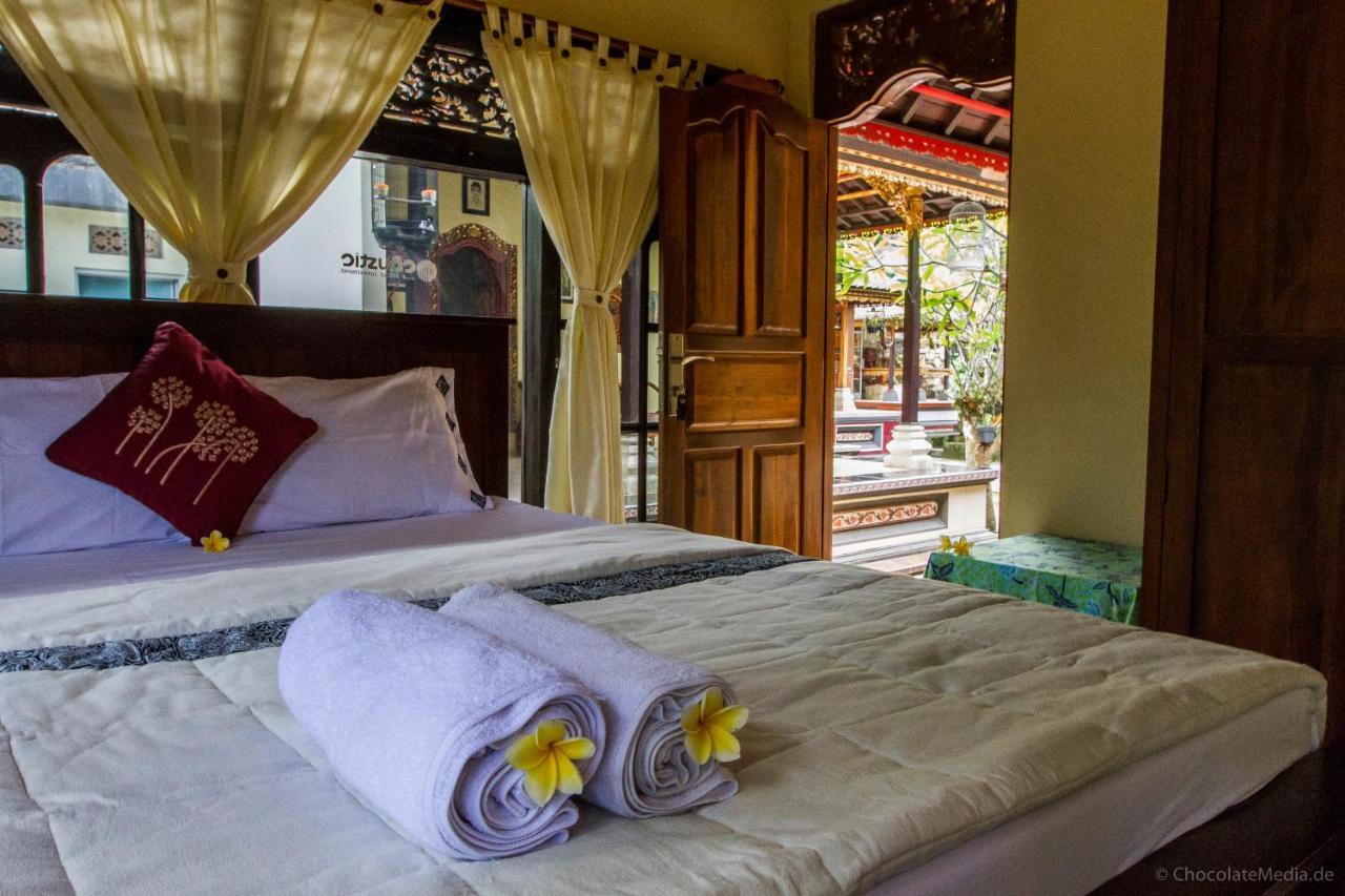 Ubud Tri Upasedana House 2 뜨갈랄랑 외부 사진