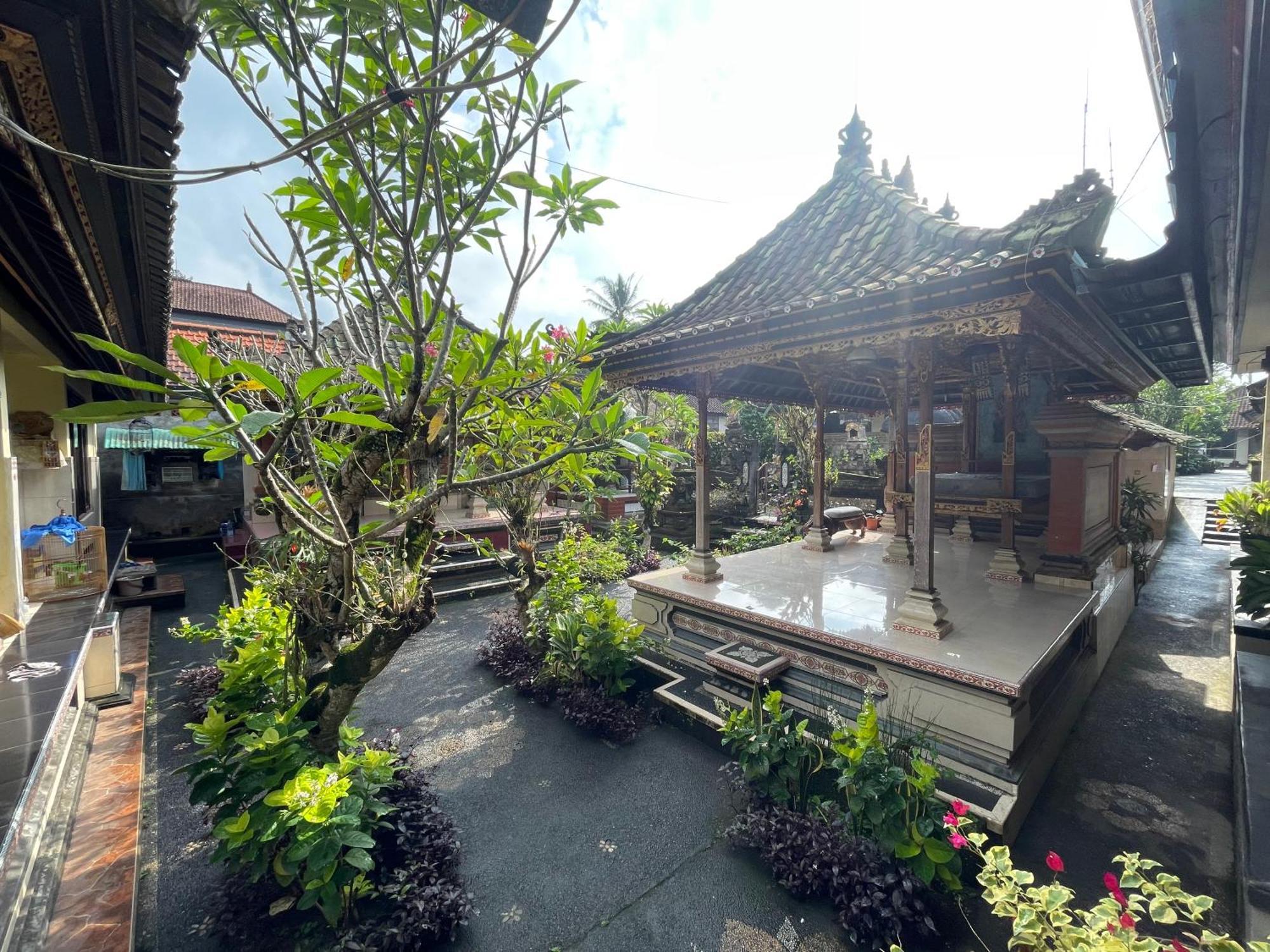 Ubud Tri Upasedana House 2 뜨갈랄랑 외부 사진